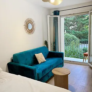  Apartment Luxe Chic Aux Buttes-aux-cailles A 5min Du Metro, Parking Prive Disponible France